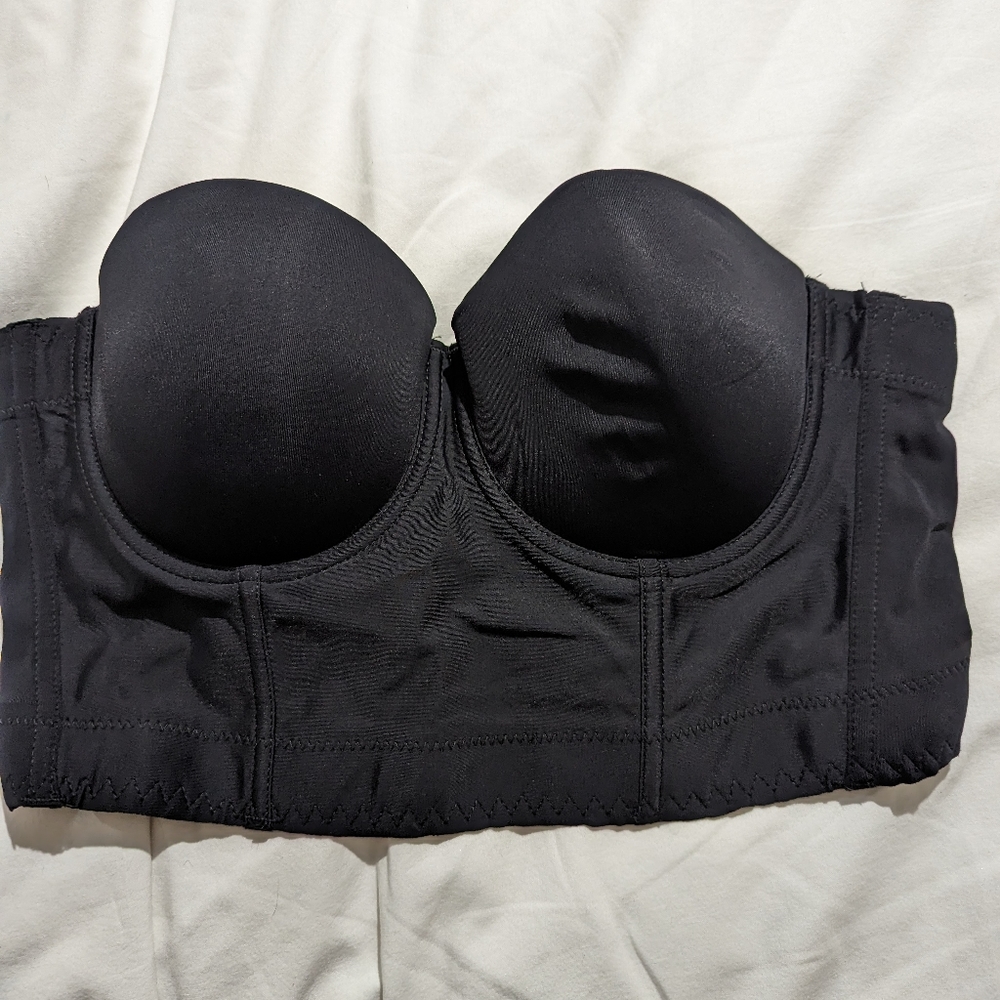 Low back strapless bra